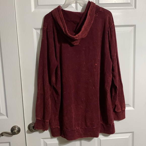 3X Burgundy hoodie very soft - Picture 3 of 3